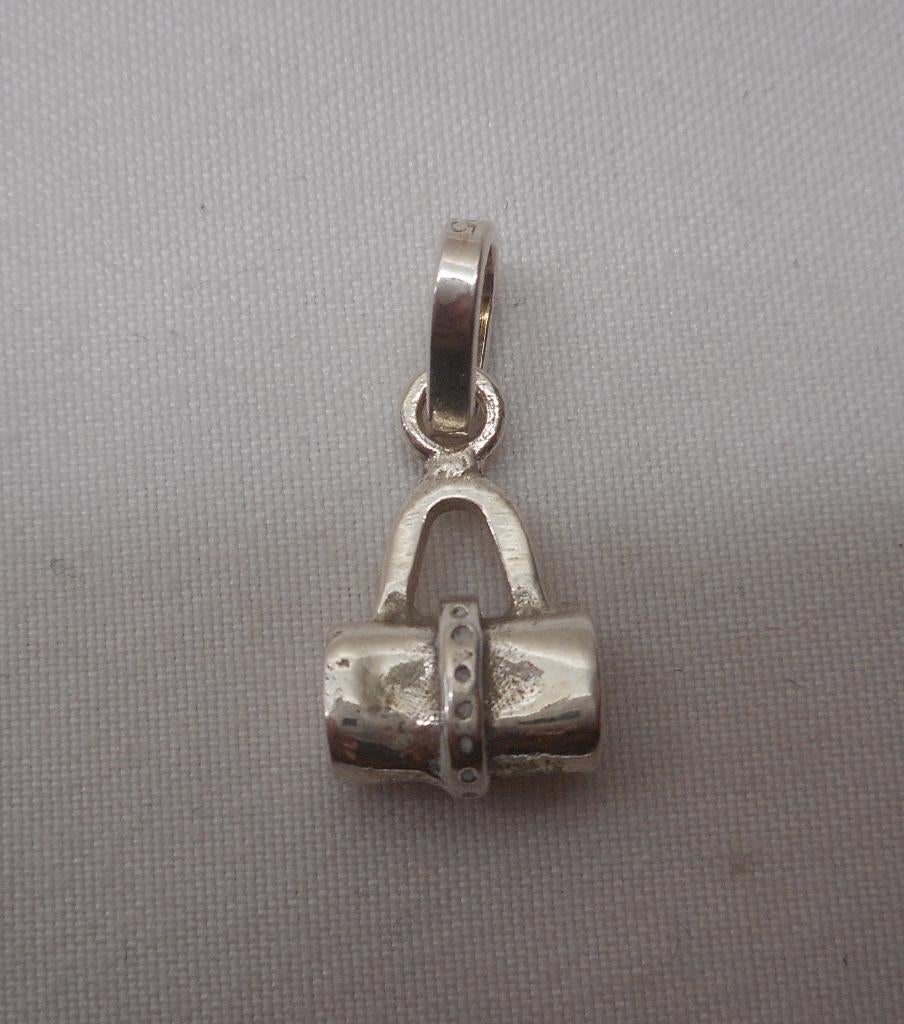 Zilveren hangertje van een tasje nr.939