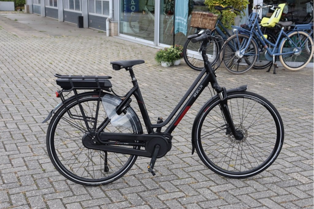 Stella Vicenza l Bosch Active Line l 400wh l 53cm l 4700 km!, Fietsen en Brommers, Elektrische fietsen, Overige merken, Stella