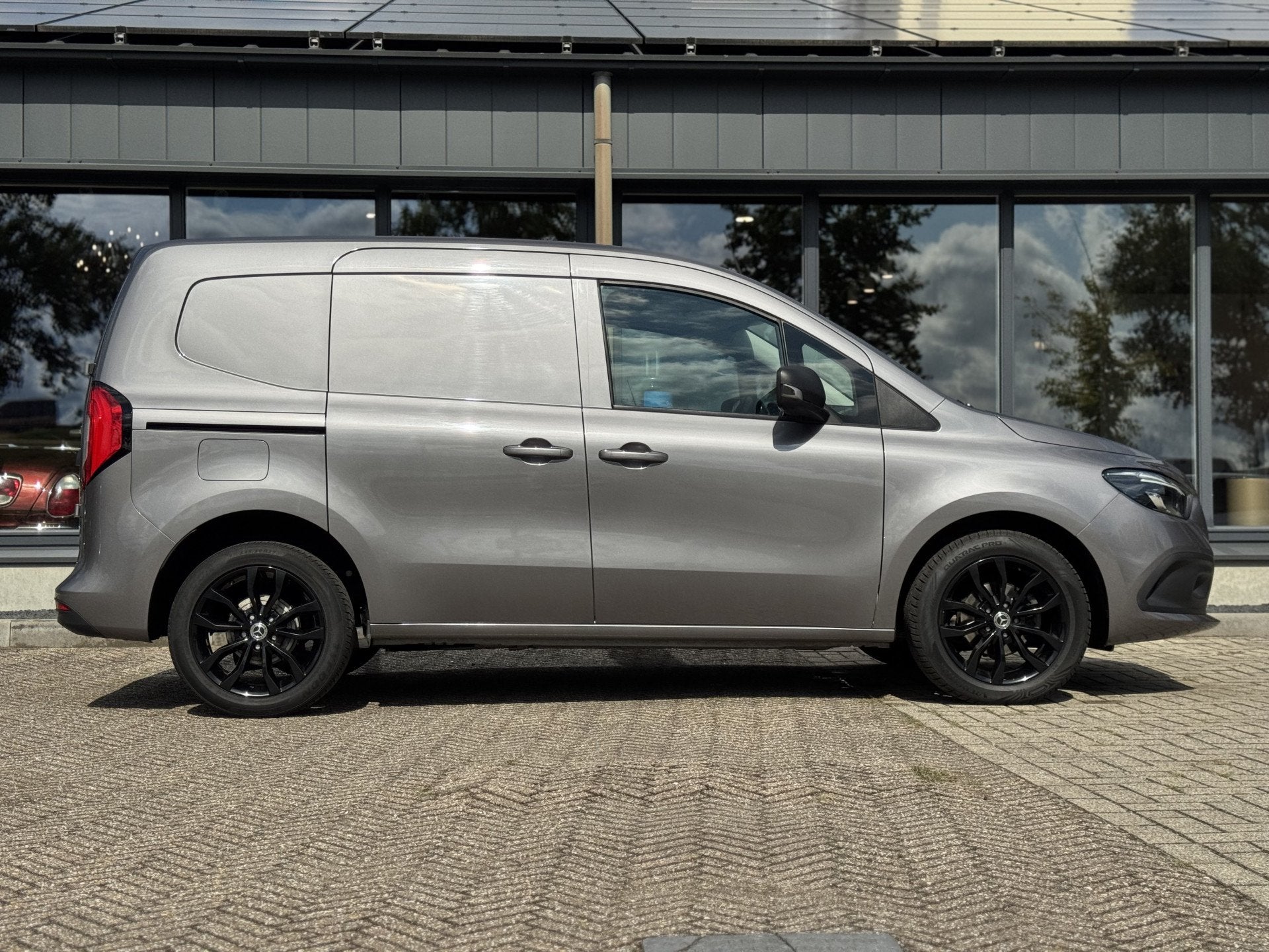 Mercedes-Benz Citan 110 CDI L1 Pro Navi Camera LED, Voorwielaandrijving, Stof, Gebruikt, Bedrijf