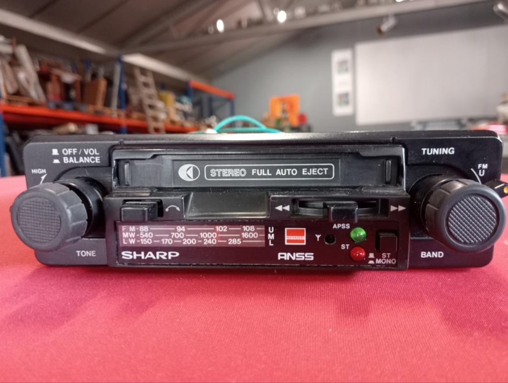 Sharp stereo FM oldtimerradio- cassette youngtimer jaren 80, Sharp, Gebruikt, Ophalen of Verzenden, Nb