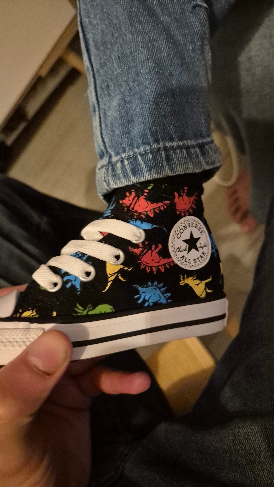 All Stars kinderschoenen maat 21 met dinoprint, Gebruikt, Jongen of Meisje, Schoenen, Ophalen of Verzenden
