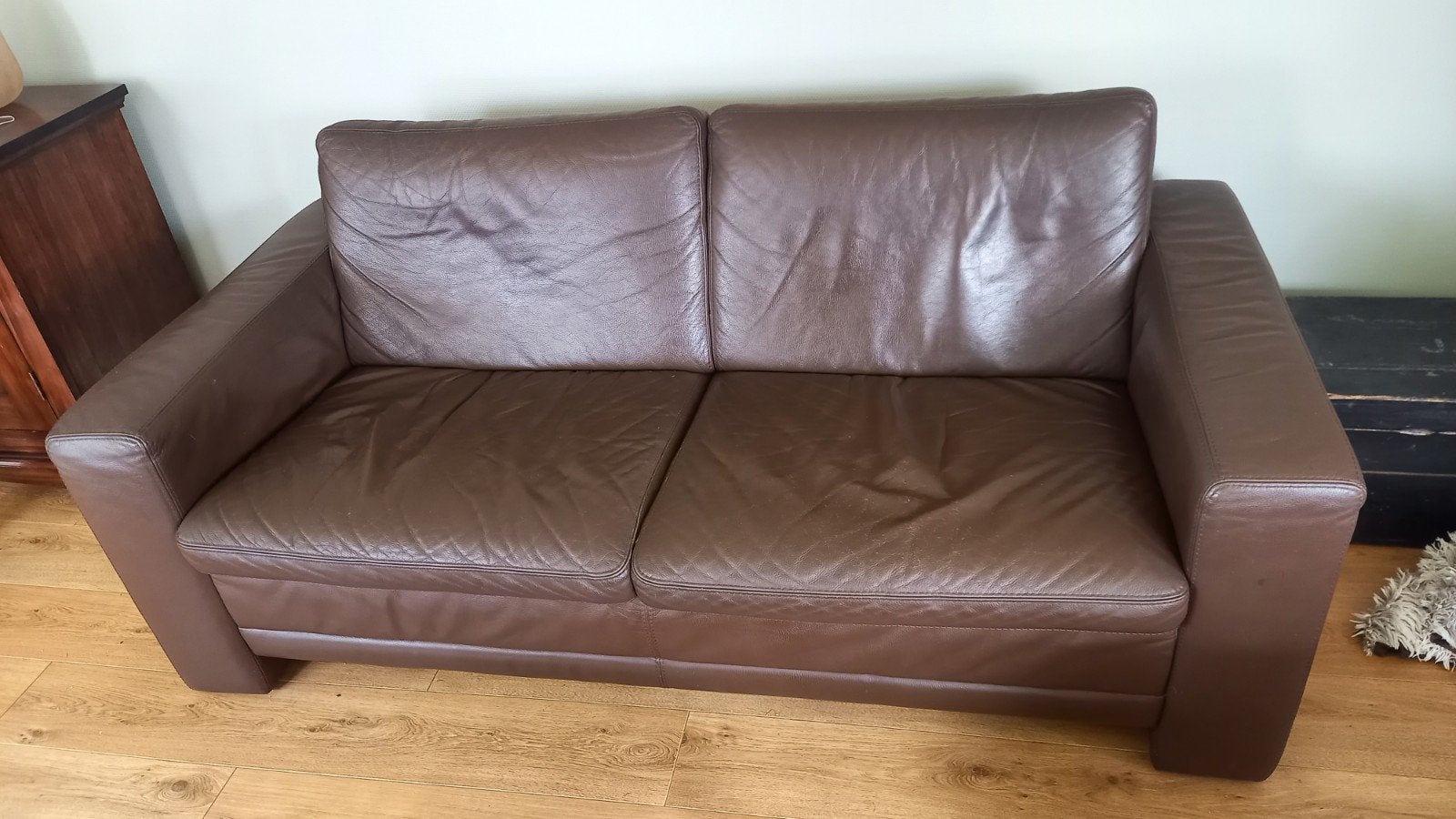 Comfortabele bruine leren fauteuil en tweezitsbank, Huis en Inrichting, Ophalen, Gebruikt, Tweepersoons, Rechte bank