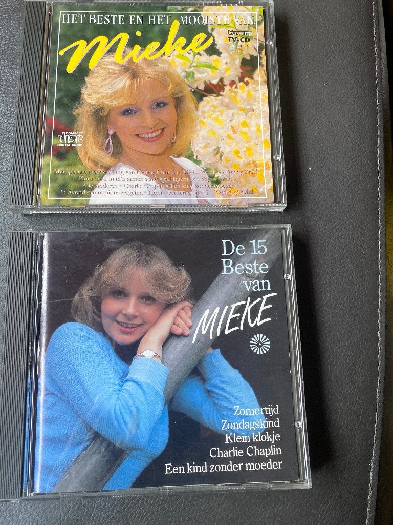 Mieke CD's: Het Beste en Het Mooiste / De 15 Beste van Mieke, Gebruikt, Verzamelalbum, Inclusief doosje, Schlager