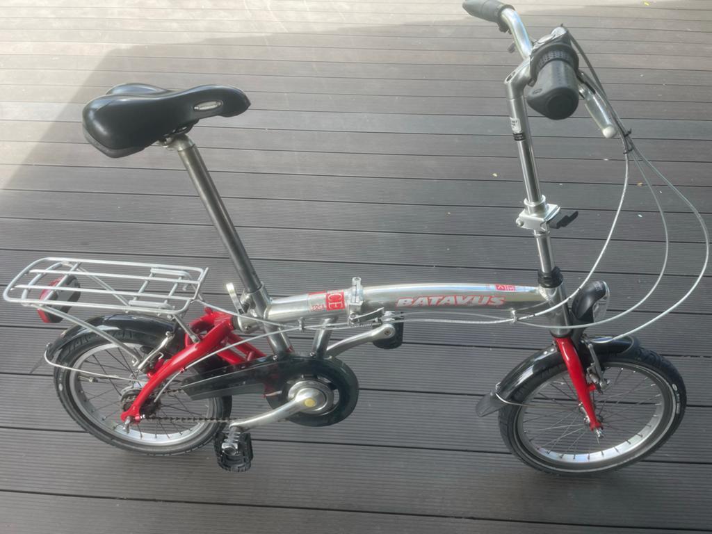 Batavus vice versa aluminium  fiets met 4 versnellingen, Fietsen en Brommers, Fietsen | Vouwfietsen, Ophalen, Gebruikt, Velgrem