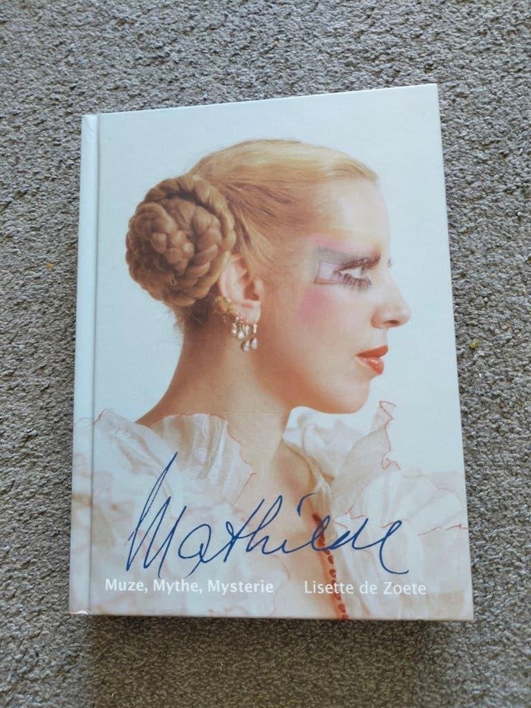 Mathilde: Muze, Mythe, Mysterie - Lisette de Zoete, Ophalen of Verzenden, Zo goed als nieuw, Lisette de Zoete