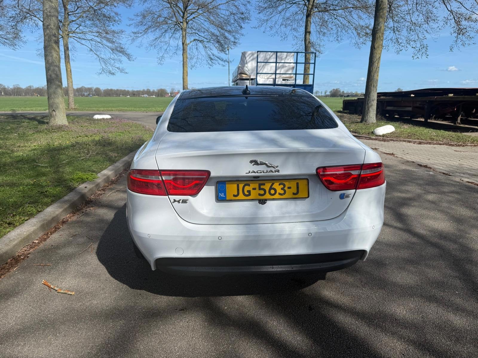 Jaguar XE 2.0 D Pure eerste eigenaar automaat, Auto's, Jaguar, Automaat, Dealer onderhouden, Achterwielaandrijving, Euro 6