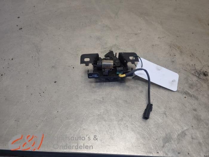 Slotmechaniek Motorkap van een Renault Trafic, Gebruikt, -, Renault, -