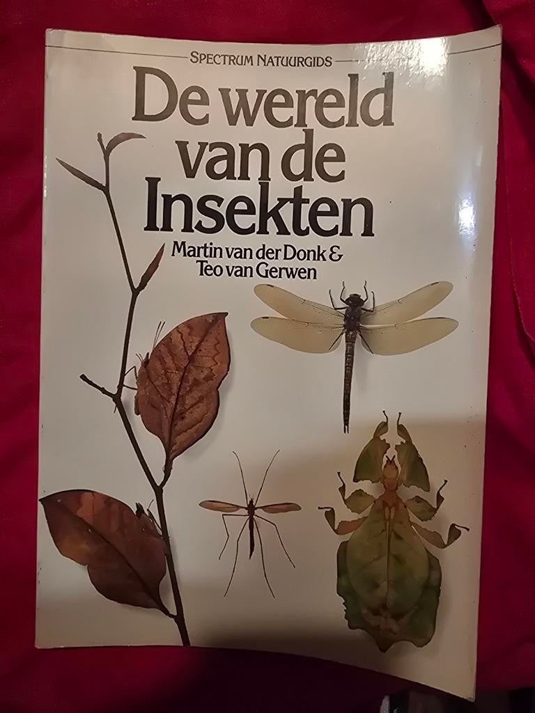 Spectrum Natuurgids: De wereld van de Insecten, Boeken, Ophalen of Verzenden, Gelezen, Natuur algemeen, Martin van der Donk & Teo van Gerwen