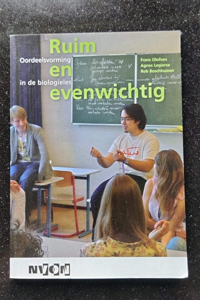 ruim en evenwichtig, Ophalen of Verzenden, Beta, Zo goed als nieuw, HBO