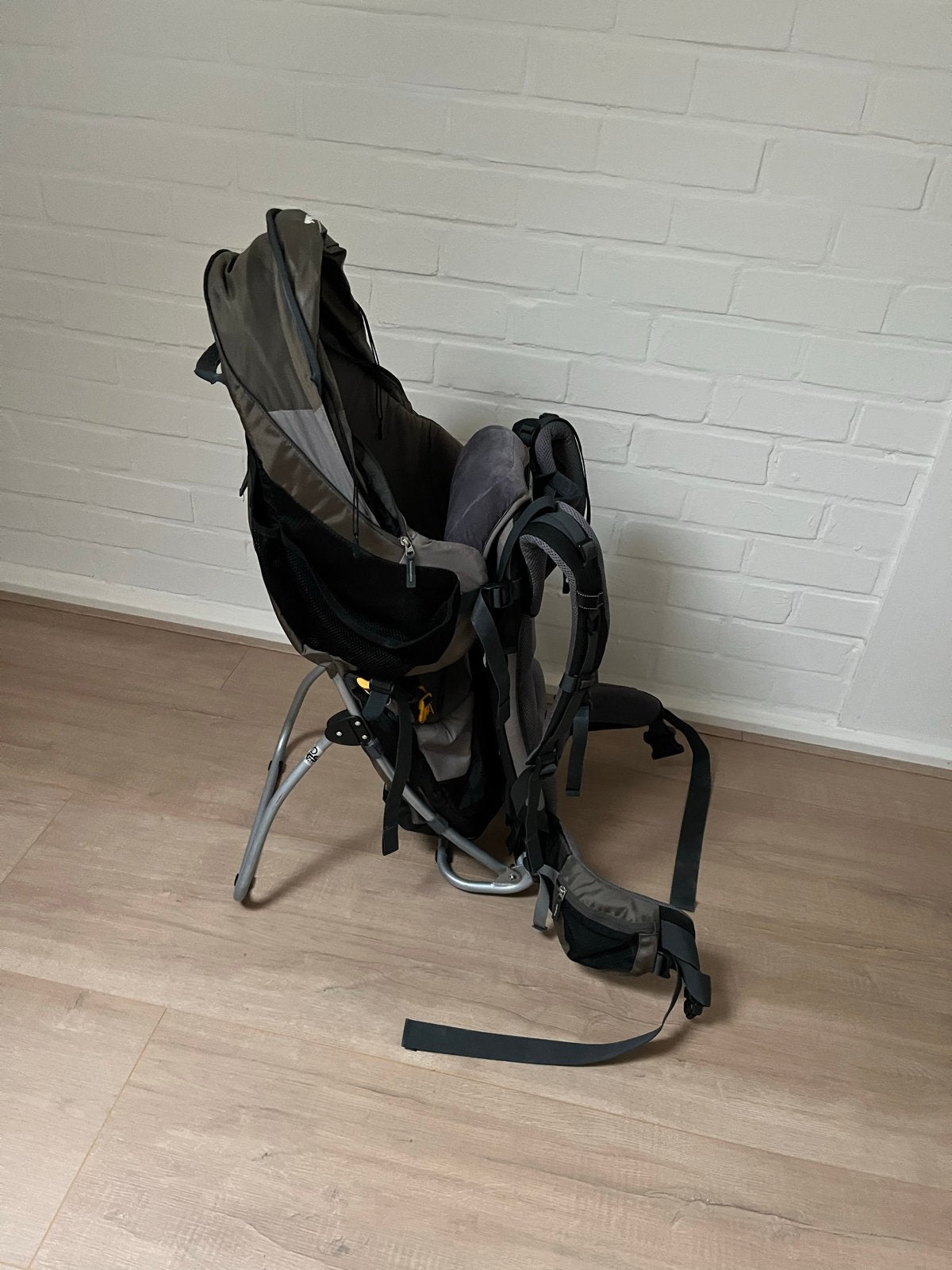 Te huur - Deuter Comfort 3 Rugdrager, Zo goed als nieuw, Rug, Draagzak, Ophalen