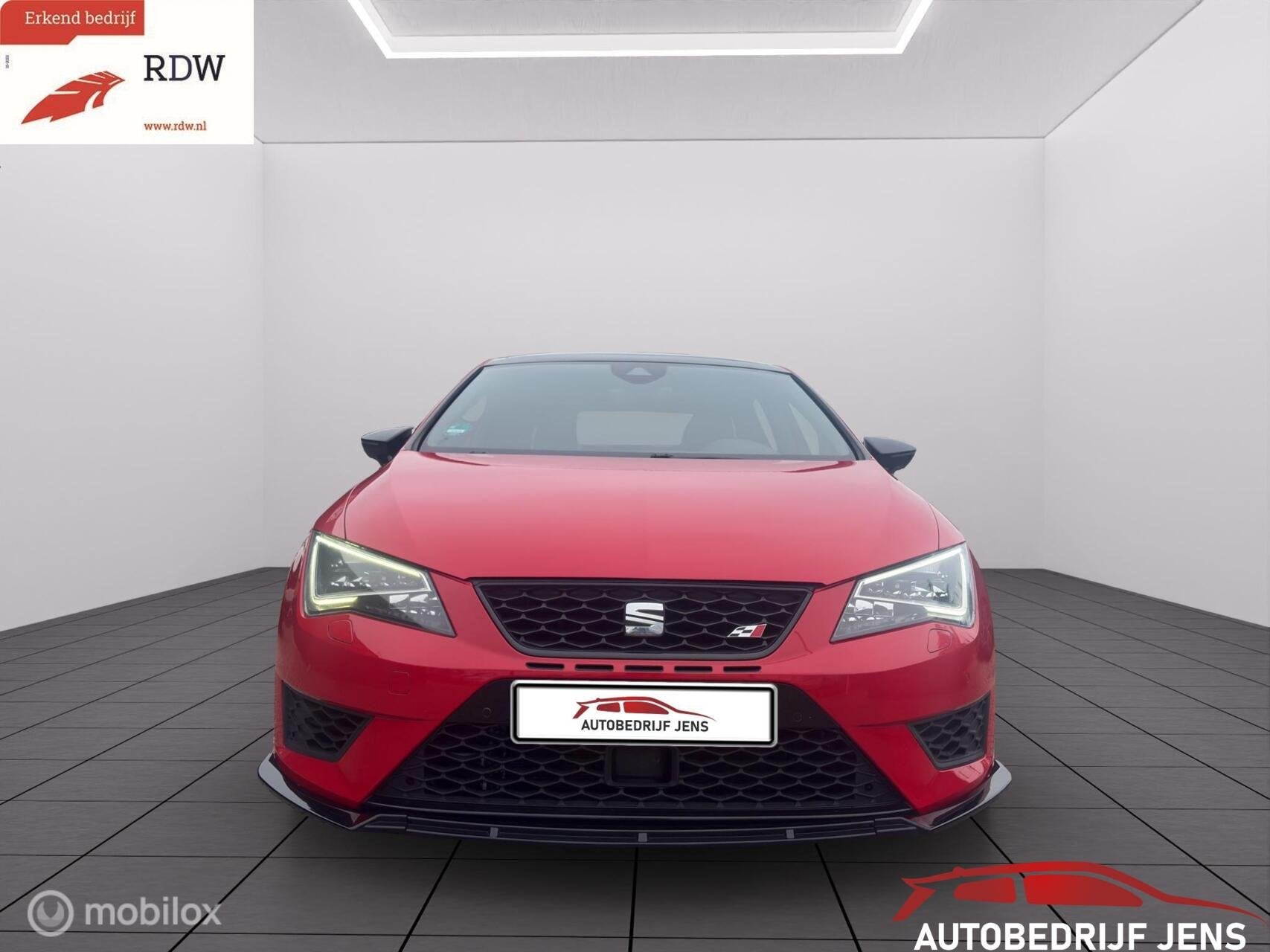 Seat Leon 2.0 TSI Cupra 290 Connect|stage2|Pano|Elek. stoel, 15 km/l, Euro 6, 4 cilinders, 1984 cc