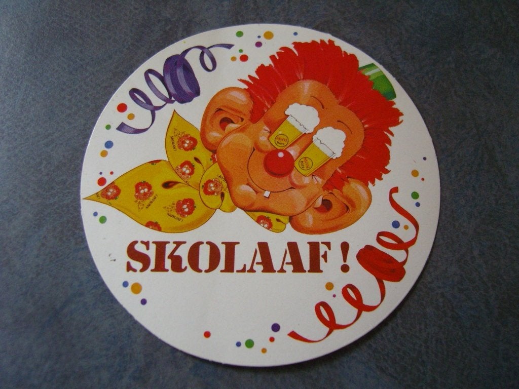 sticker SKOLAAF !   Bier Pils Carnaval, Ophalen, Zo goed als nieuw