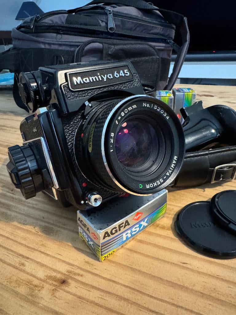 Mamiya M645 set 80mm + 150mm + Handgrip | €795,00, Ophalen, Gebruikt, Spiegelreflex, Overige Merken