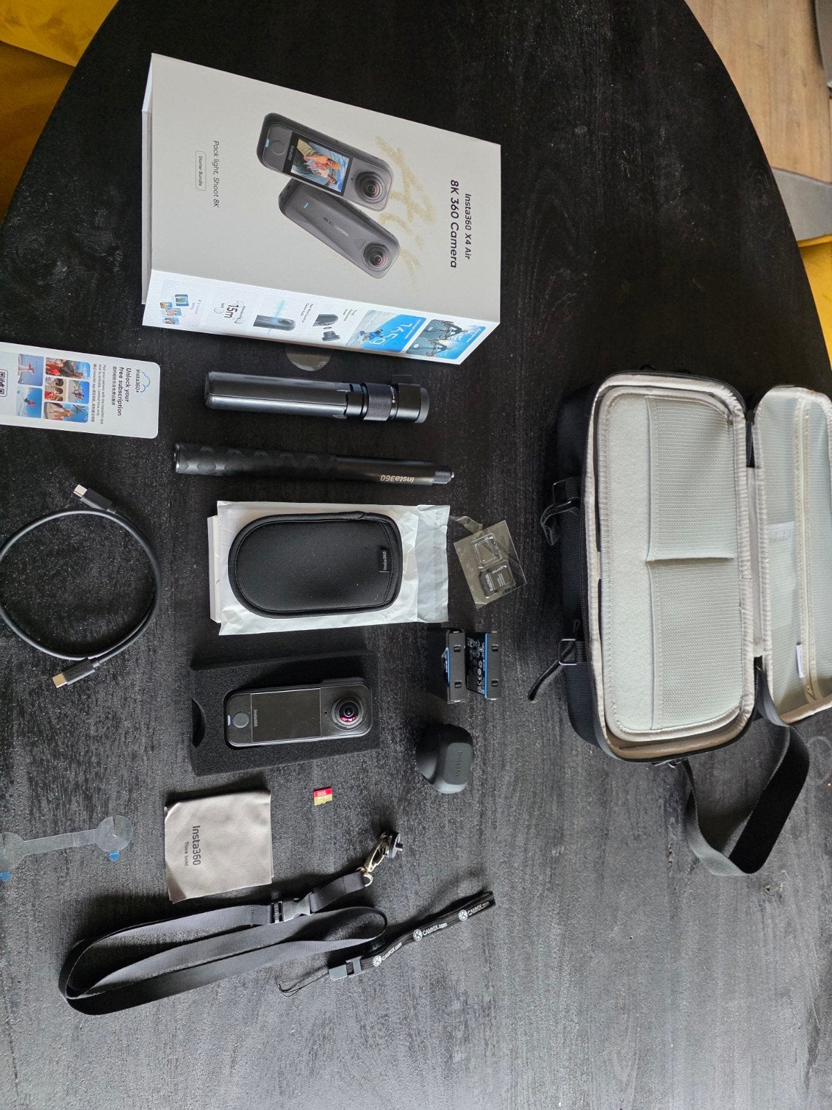 Insta360 X4 Air 8K 360 Camera met accessoires, Overige typen, Beeldstabilisatie, Ophalen of Verzenden, Zo goed als nieuw