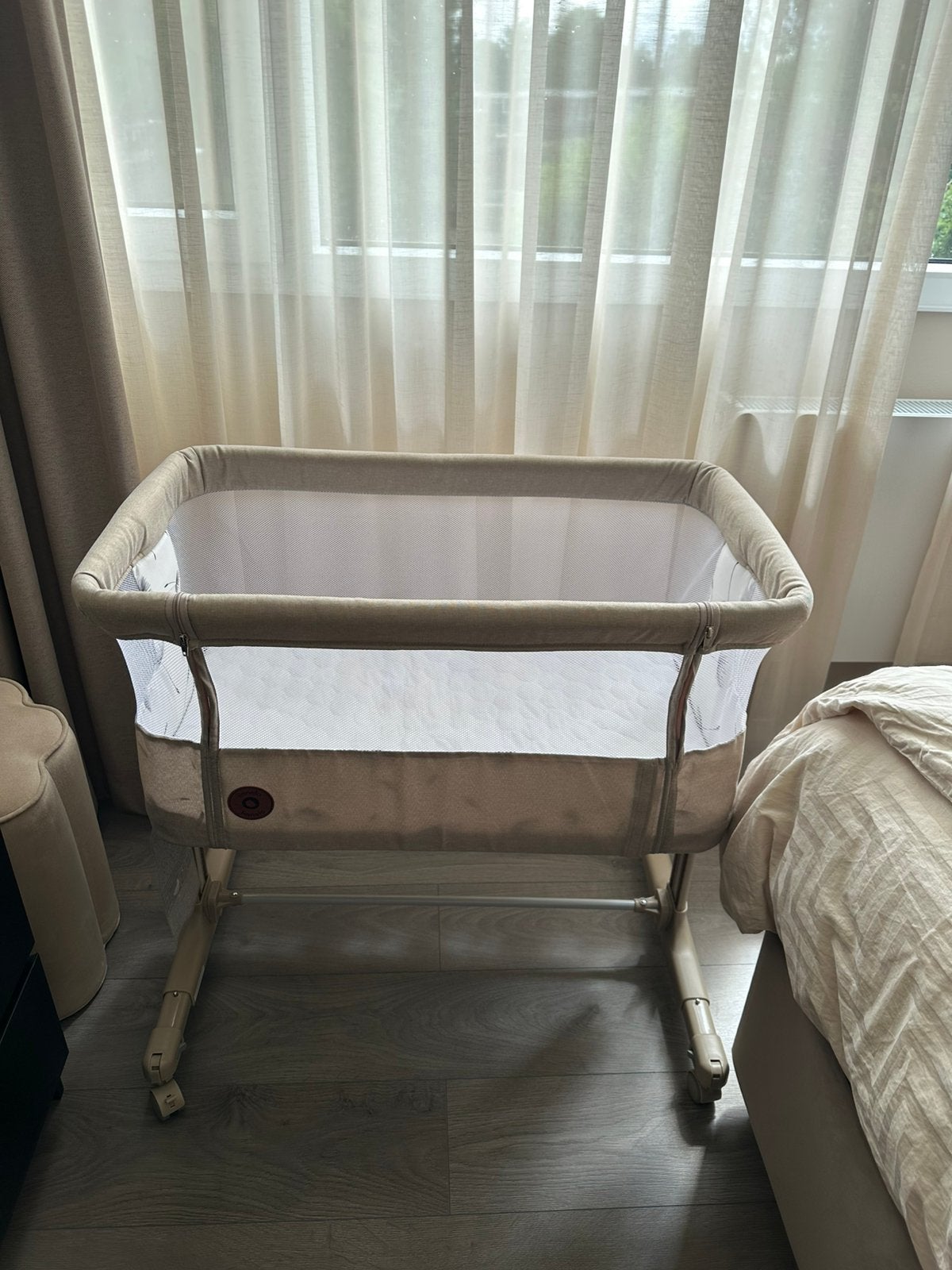 Lionelo co-sleeper Taupe, Ophalen of Verzenden, Zo goed als nieuw, Wieg
