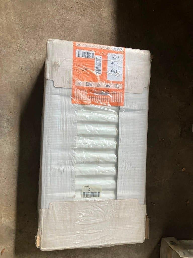 5 stuks: VEHA Compact Radiator 400 x 810 type 33, Doe-het-zelf en Verbouw, Ophalen, 30 tot 80 cm, Radiator, Zo goed als nieuw