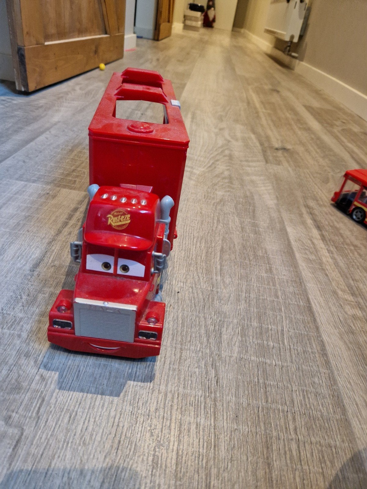 Cars Mack Truck speelset, Kinderen en Baby's, Ophalen, Gebruikt