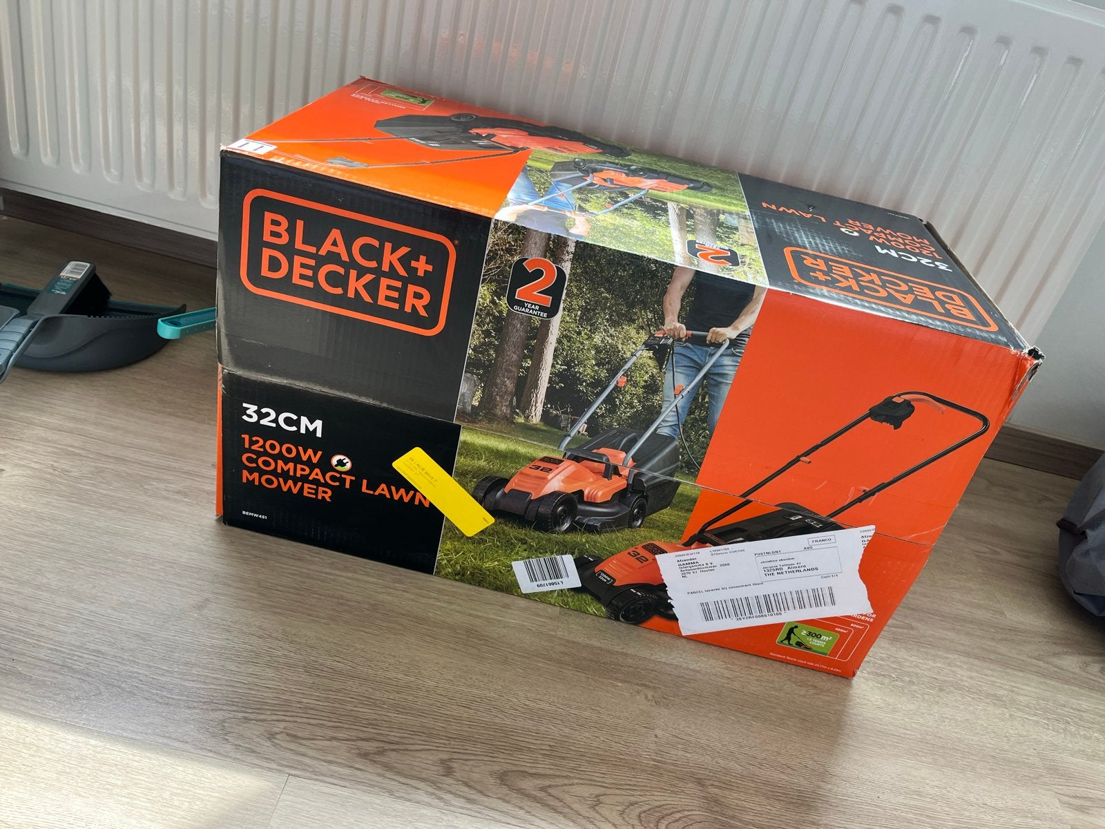 New BLACK+DECKER electric lawn mower BEMW451-QS, Ophalen, Nieuw, 30 t/m 39 cm, Elektrische grasmaaier