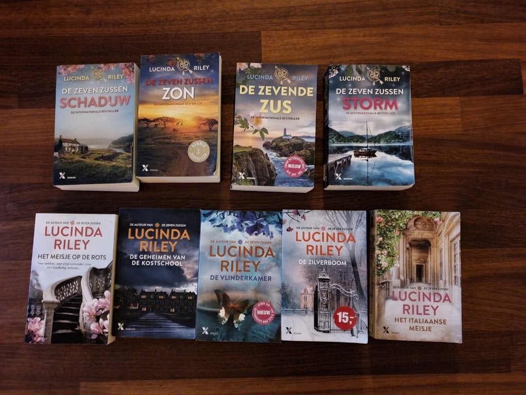 340 /   boeken van  LUCINDA  RILEY  , Ophalen of Verzenden, Gelezen