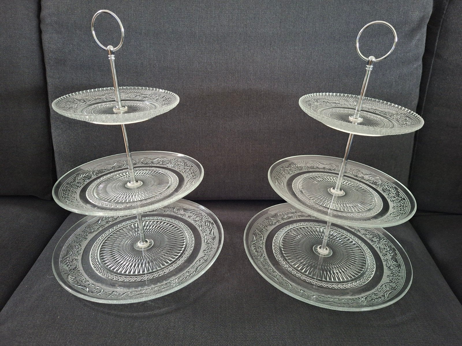 Glazen etagère met 3 lagen - perfect voor gebak en fruit, Antiek en Kunst, Ophalen of Verzenden