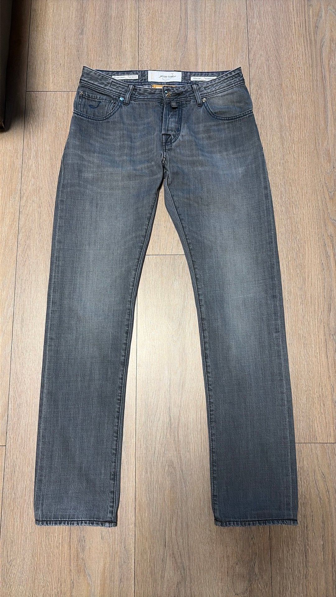 Jacob Cohen 622 LTD, Ophalen of Verzenden, Zo goed als nieuw, Grijs, Overige jeansmaten