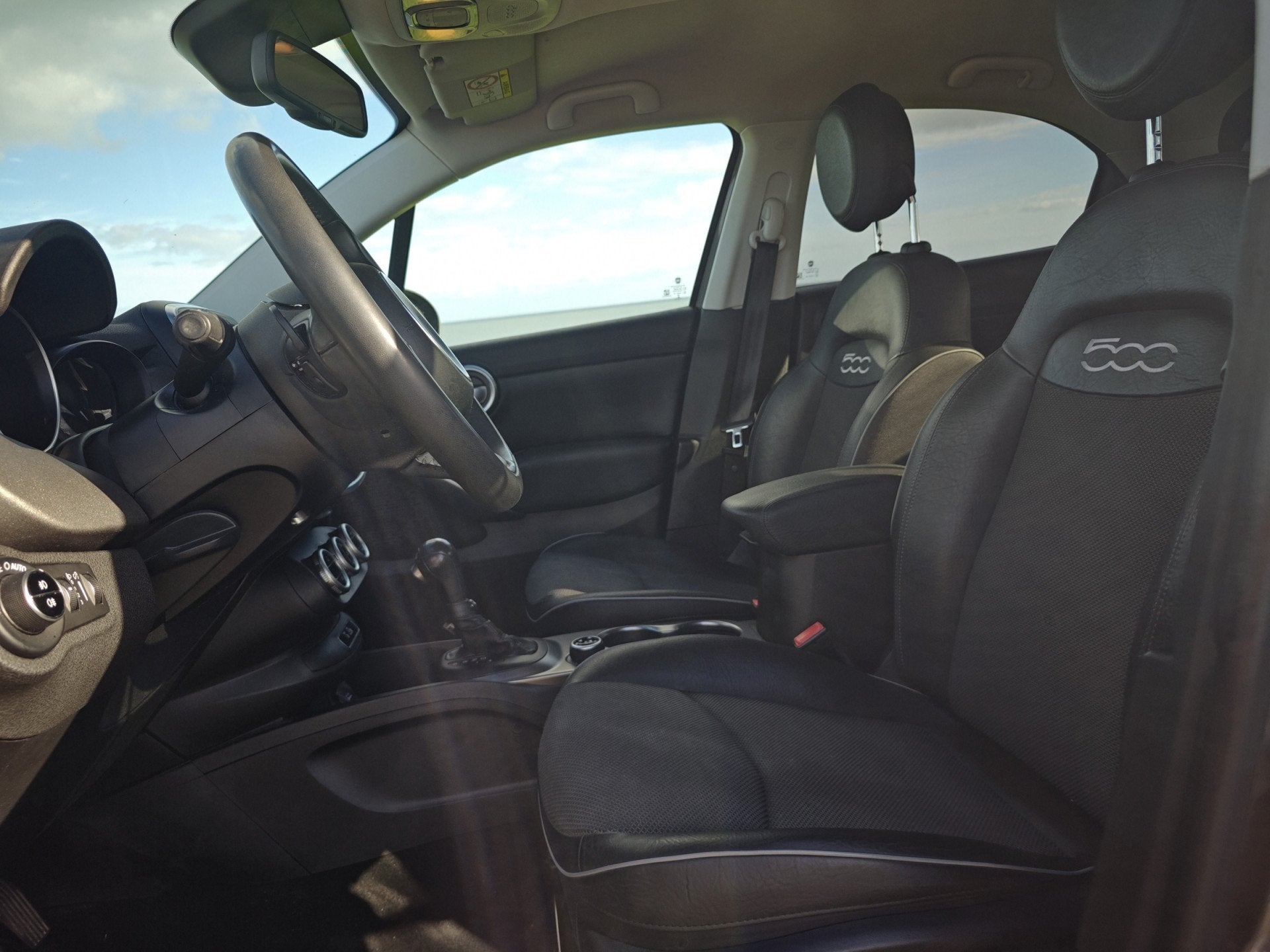 Fiat 500X 1.4 Turbo MultiAir Lounge (bj 2015, automaat), Gebruikt, 4 cilinders, Bruin, Origineel Nederlands