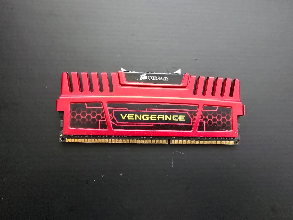 8GB DDR3 Corsair Vengeance CMZ16GX3M2A1600C10R, Ophalen of Verzenden, Zo goed als nieuw, DDR3, Desktop