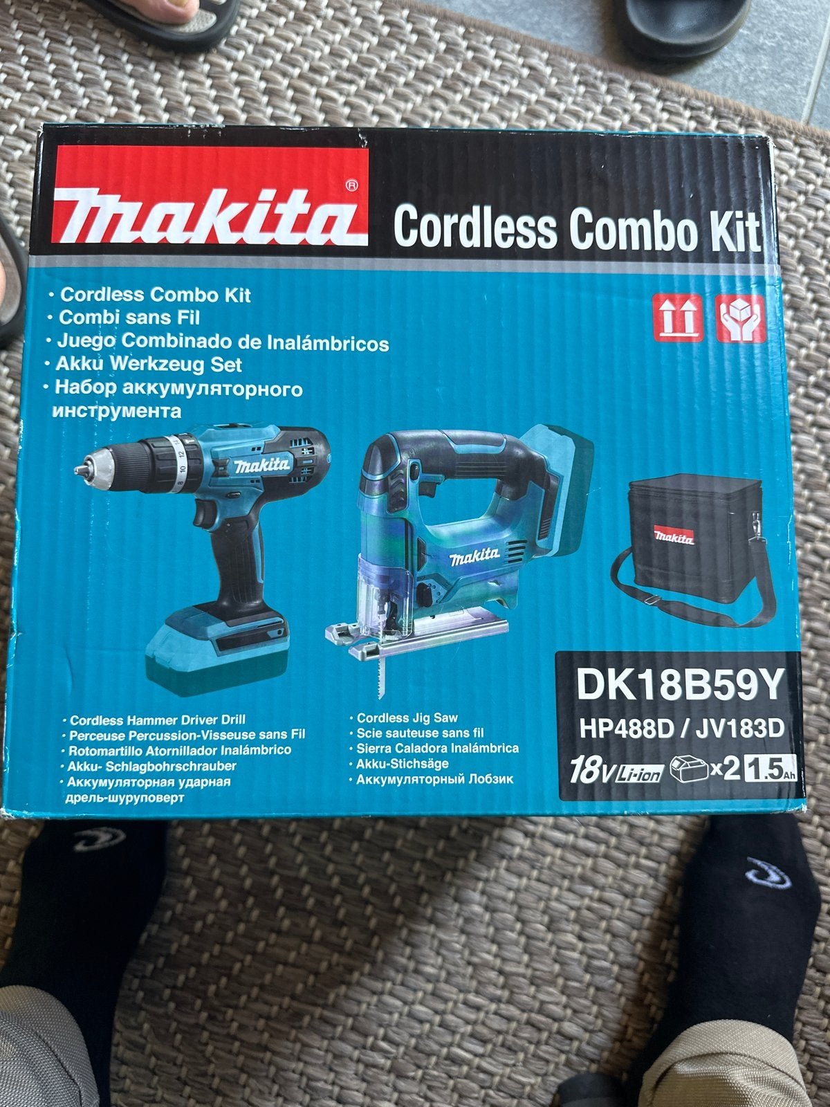 Makita Cordless Combo Kit DK18B59Y - Boor/Schroefmachine & D, 600 watt of meer, Nieuw, Ophalen of Verzenden, Boor- en Schroefmachine