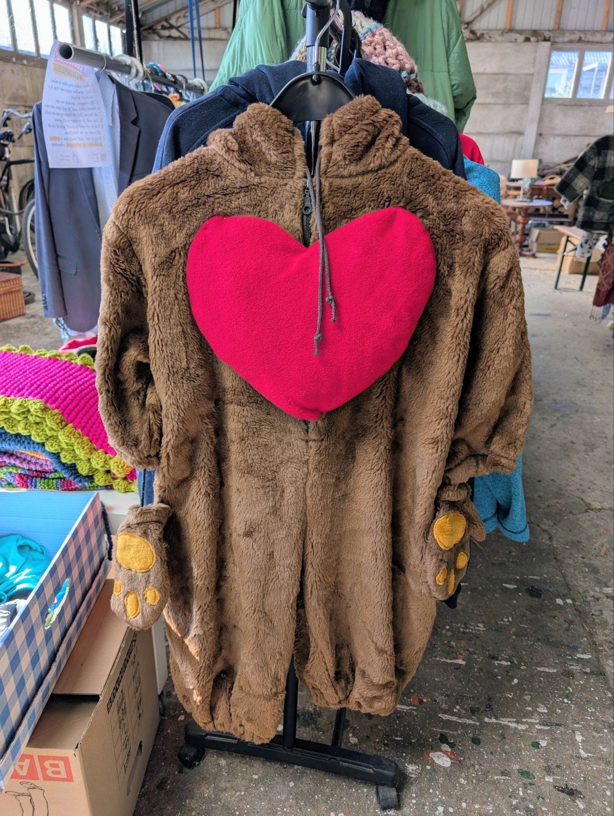 Berenpak Knuffelbeer Carnaval Kindermaat (ca. 8 jaar), Ophalen of Verzenden, Gebruikt, 122 t/m 128, Jongen of Meisje