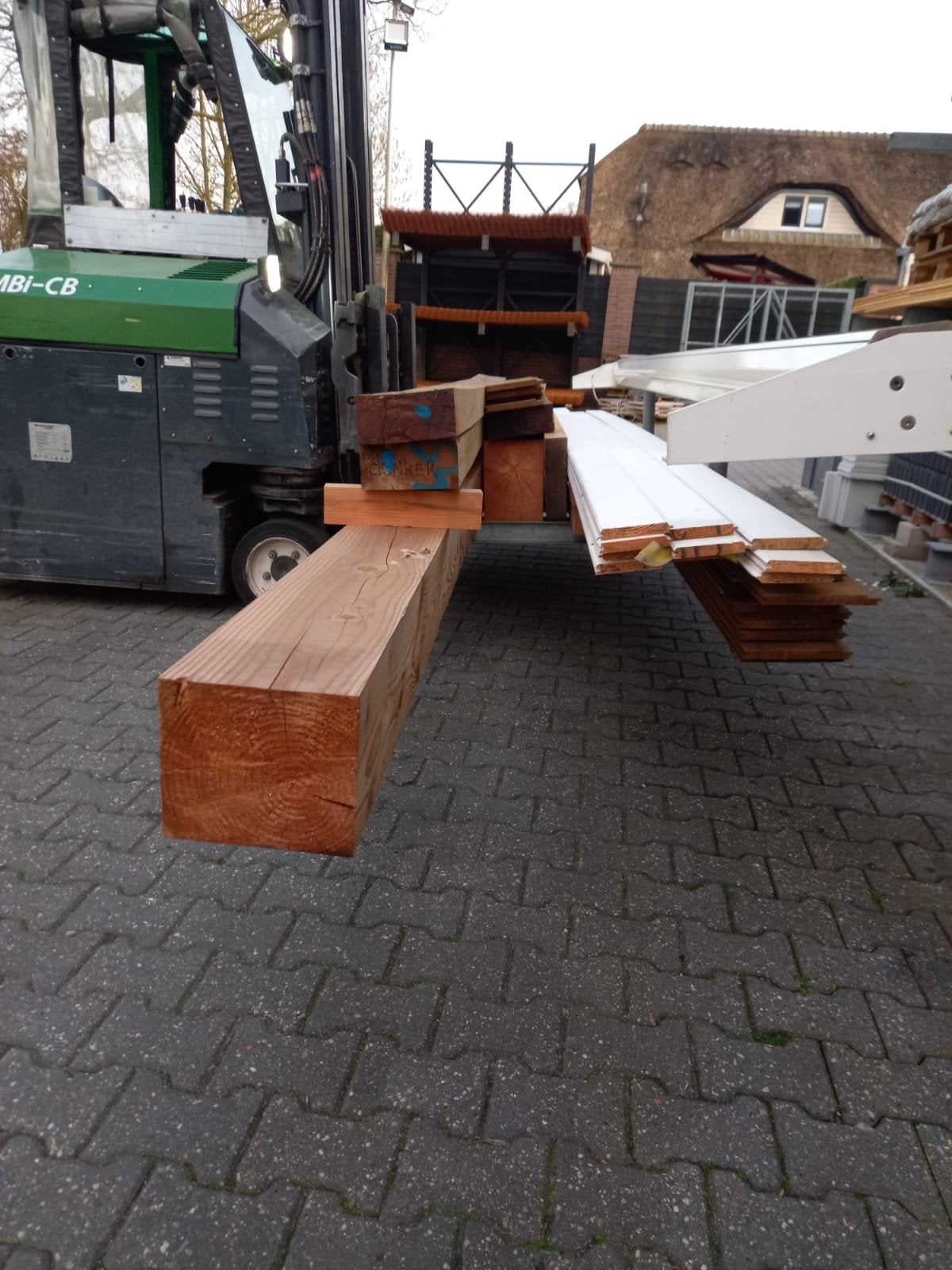 Divers assortiment houten planken en balken, Ophalen, Minder dan 25 mm, Eiken, Plank