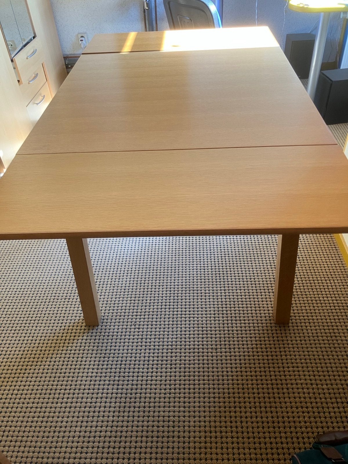 Uitschuifbare tafel, Ophalen, 50 tot 100 cm, 50 tot 100 cm, Zo goed als nieuw