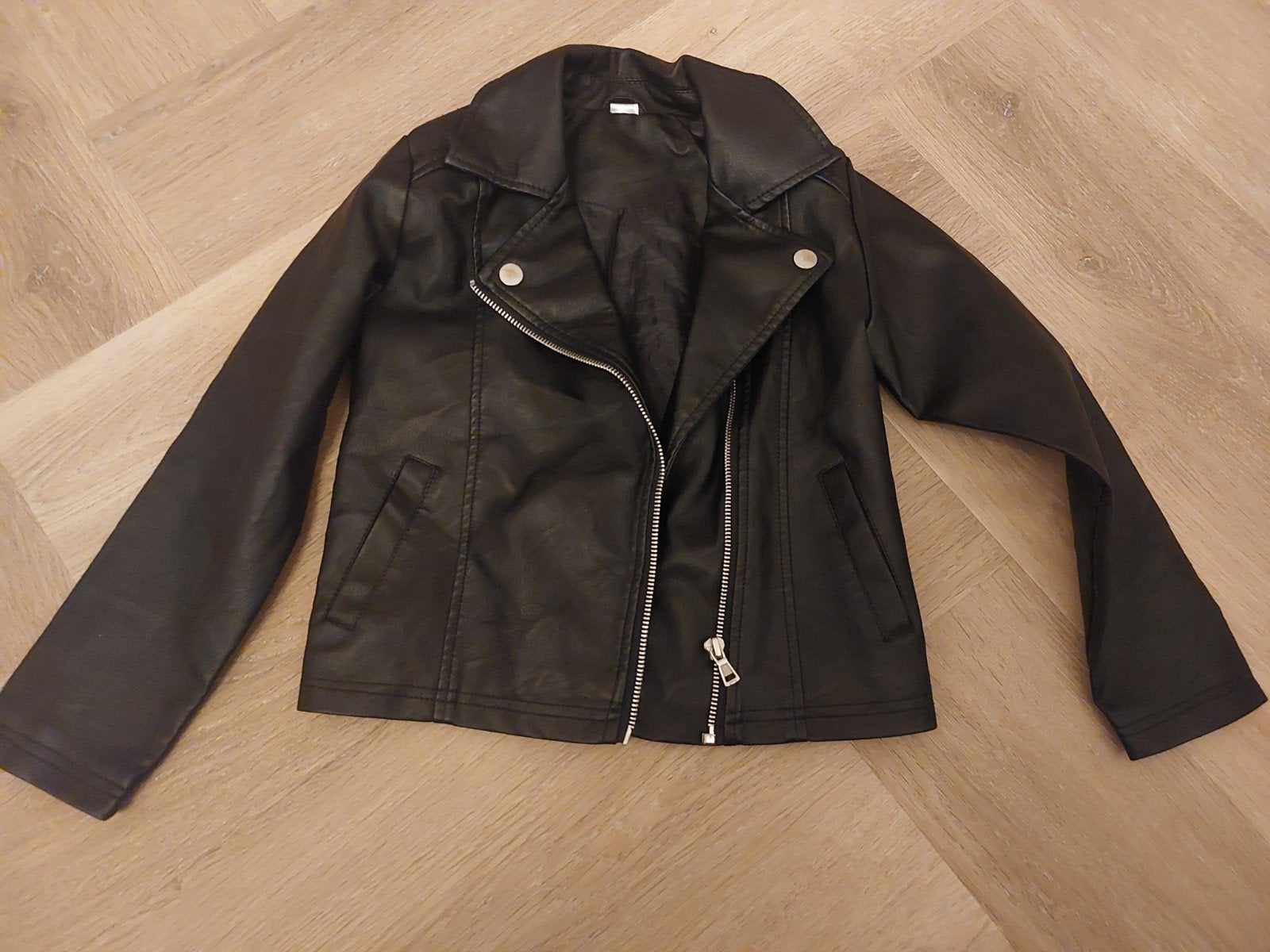 jack 122/128, Ophalen of Verzenden, Zo goed als nieuw, Meisje, Jas