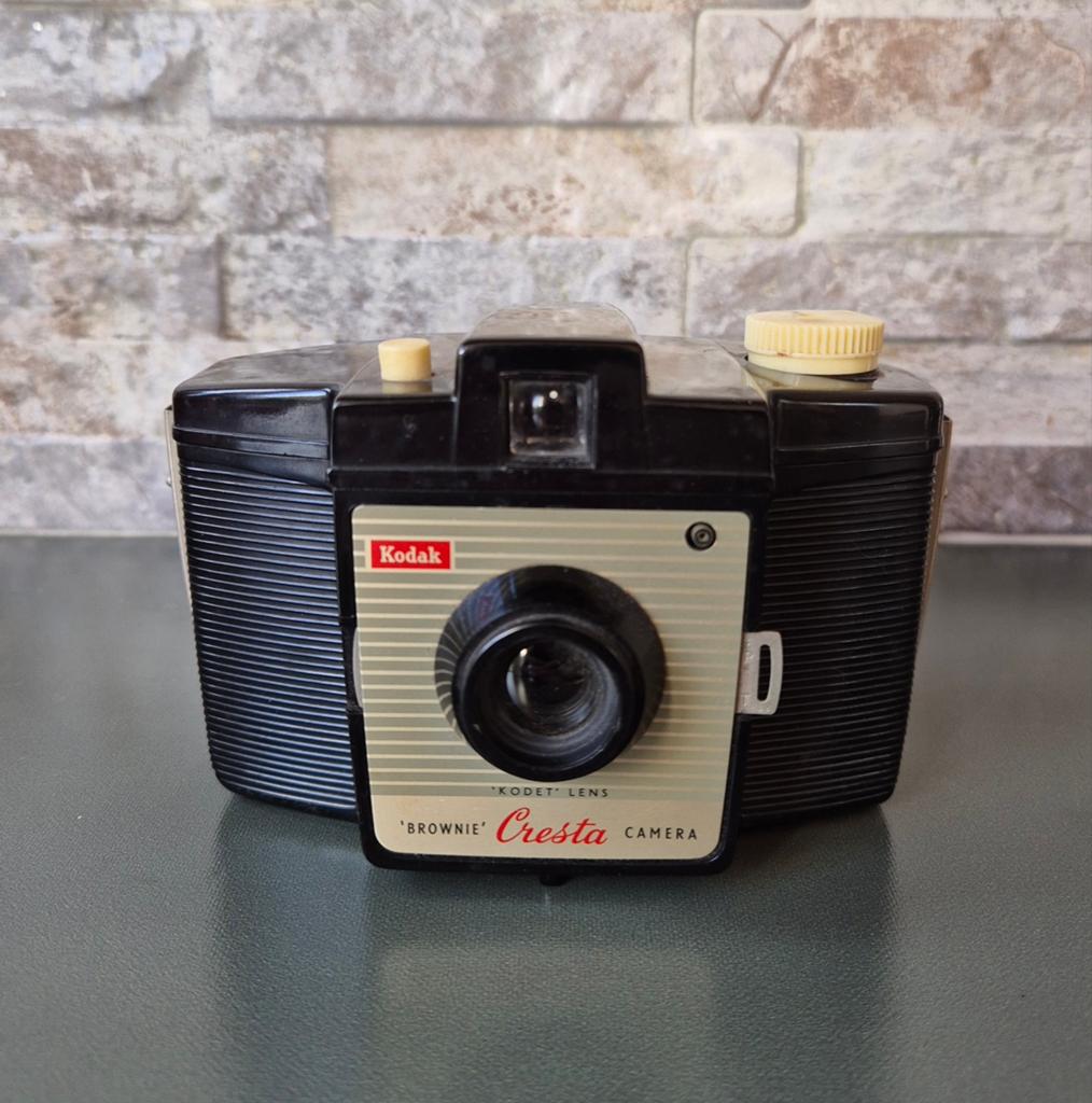Vintage Kodak Brownie Cresta camera jaren 50/60, Ophalen of Verzenden, 1940 tot 1960, Fototoestel