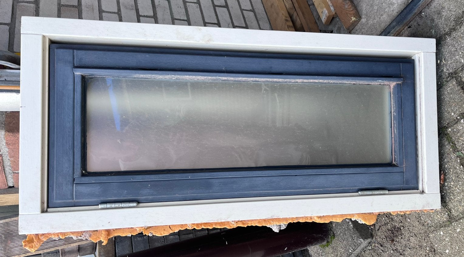 Raam met kozijn - 100x45,5 cm, Ophalen, Gevelraam of Ruit, Gebruikt, Minder dan 80 cm