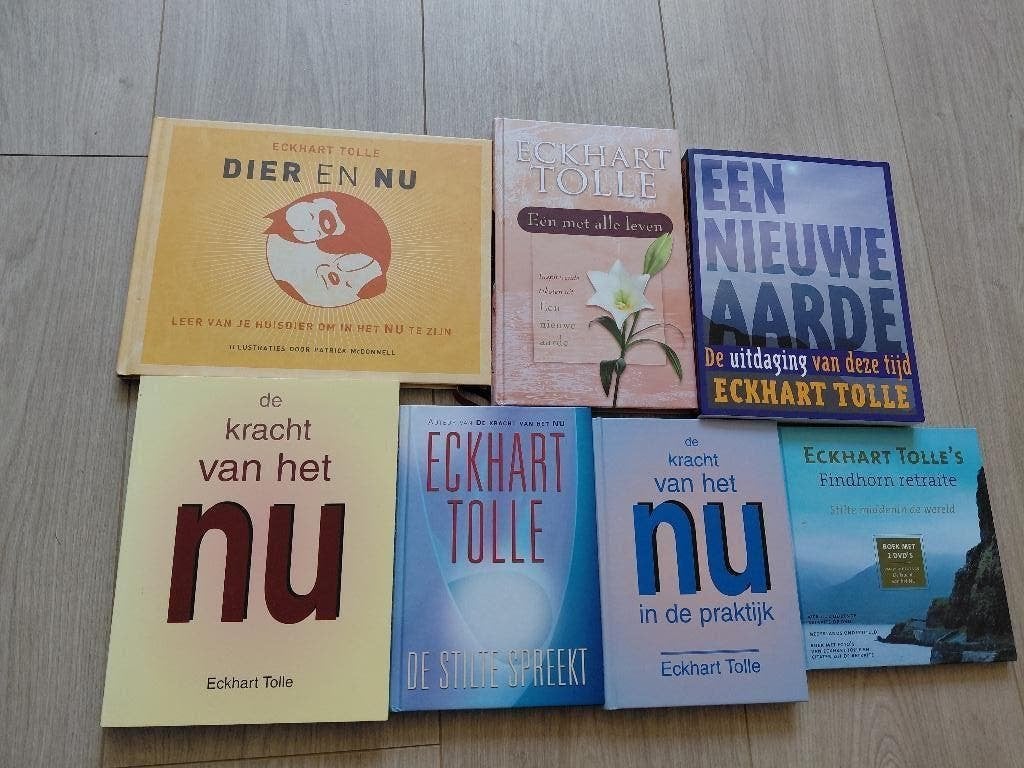 7 x Eckhart Tolle - De kracht van het nu & Een nieuwe aarde, Ophalen of Verzenden, Zo goed als nieuw, Spiritualiteit algemeen