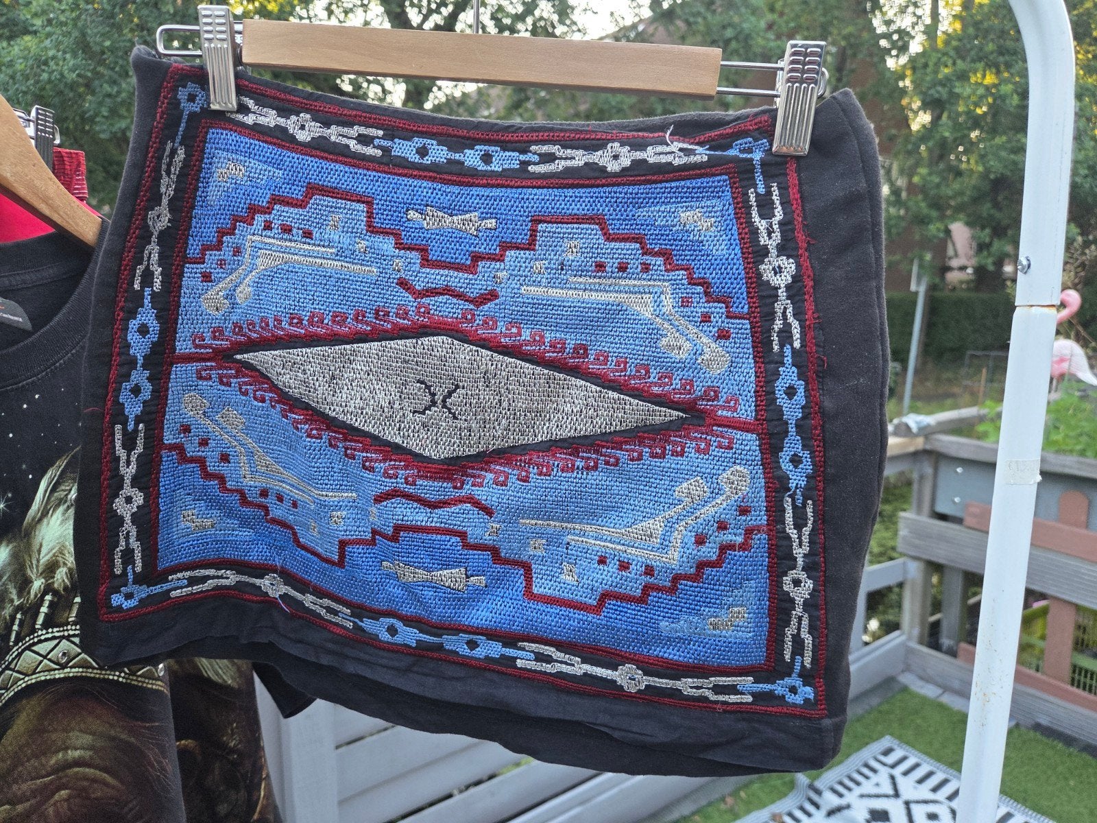 Zwart rokje met blauw geborduurd patroon, Kleding | Dames, Rokken, Zwart, Ophalen of Verzenden, Maat 36 (S), Boven de knie