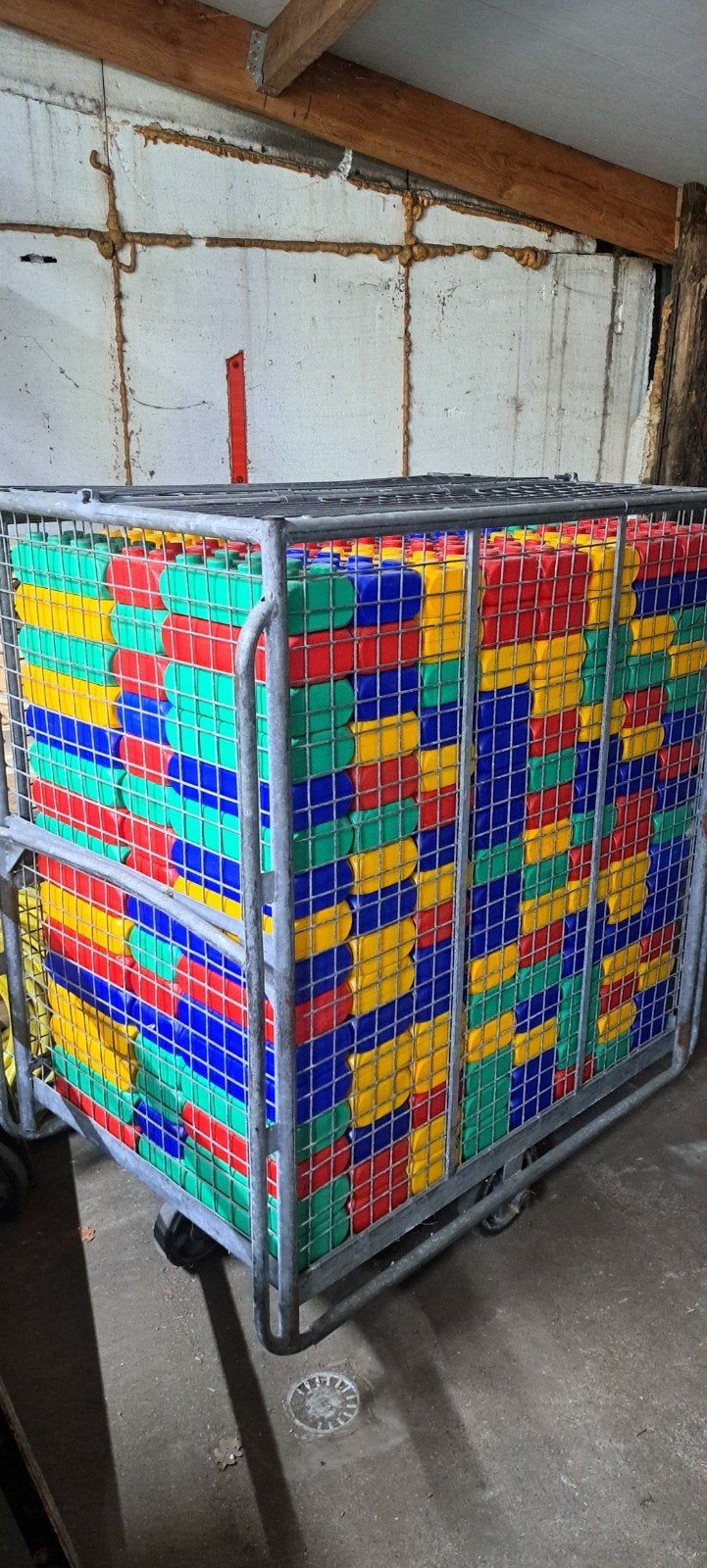 Grote partij ESDA XL blokken 320 stuks!  incl. rolcontainer, Ophalen, Gebruikt, Overige