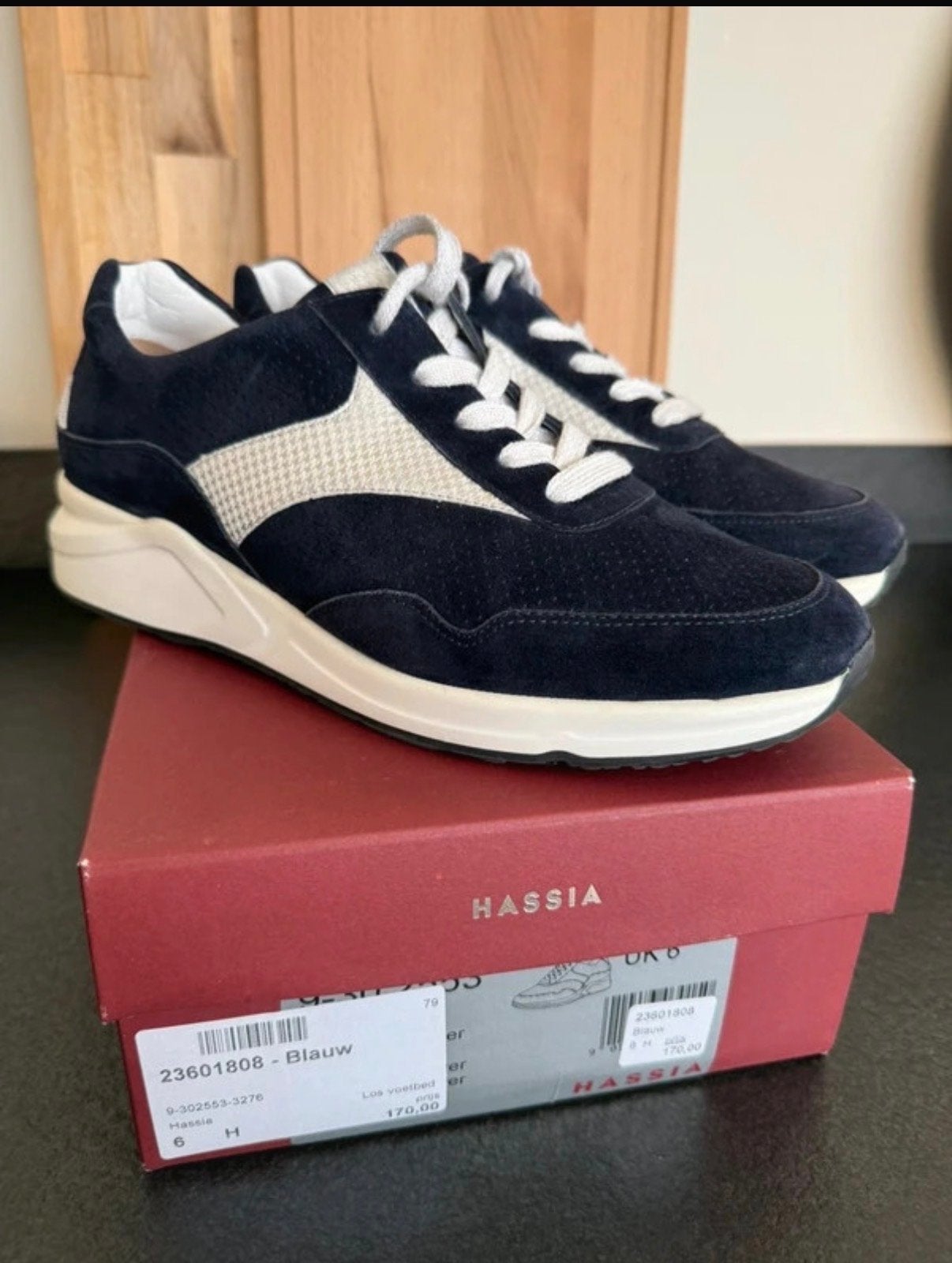 Hassia sneakers 39H, Ophalen of Verzenden, Zo goed als nieuw, Blauw, Sneakers of Gympen