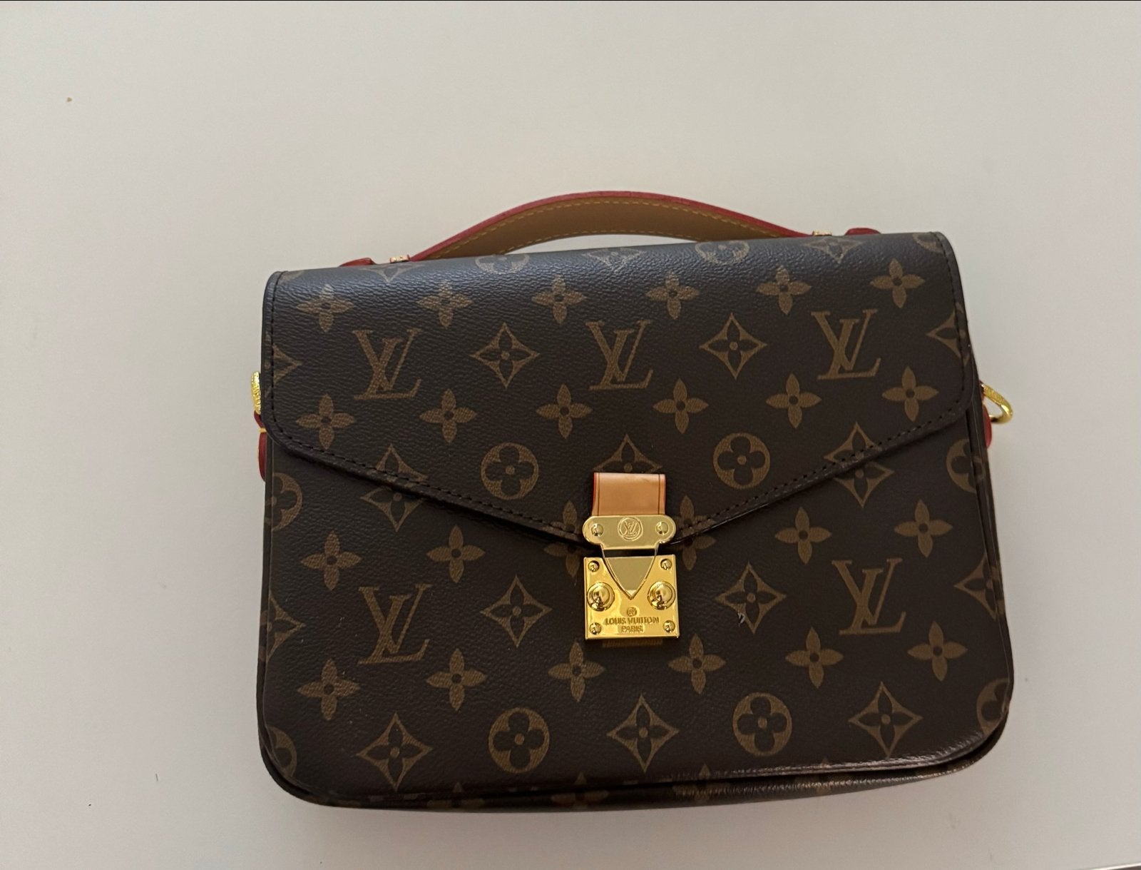 Louis Vuitton Pochette Metis Monogram, Ophalen of Verzenden, Zo goed als nieuw, Bruin, Schoudertasje