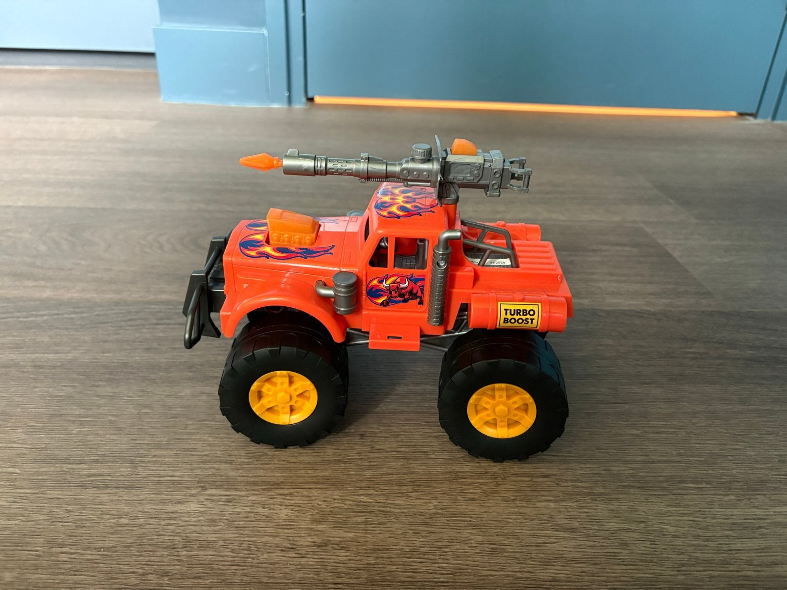 Oranje Monster Truck met Kanon - Speelgoedvoertuig, Ophalen, Gebruikt