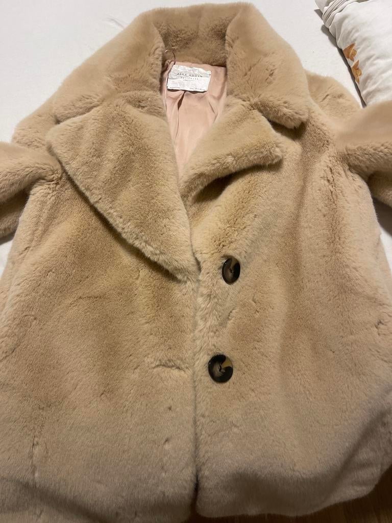 Zara Woman Faux Fur Jas Maat S Beige Bontjas, Ophalen of Verzenden, Zo goed als nieuw, Maat 36 (S), Beige
