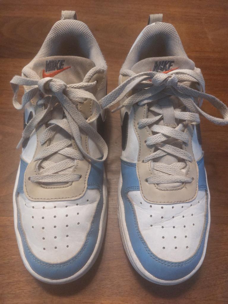 Nike sportschoenen maat 39, Ophalen of Verzenden, Zo goed als nieuw, Jongen of Meisje, Sportschoenen