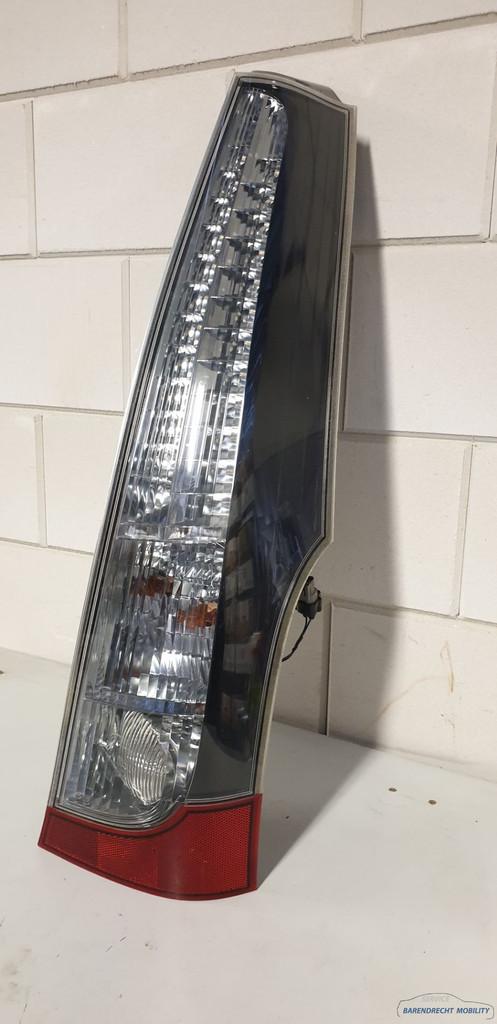 LED achterlicht rechts Grandis Mitsubishi 22087642 passagier, Info@mitsubishi-motors.com, Gebruikt, Mitsubishi Motors Corporation