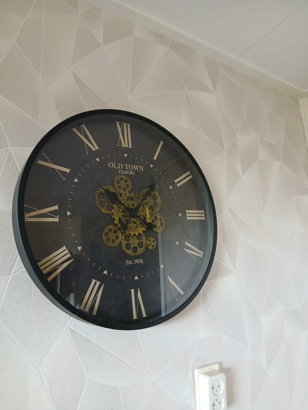 klok, Ophalen of Verzenden, Zo goed als nieuw, Wandklok