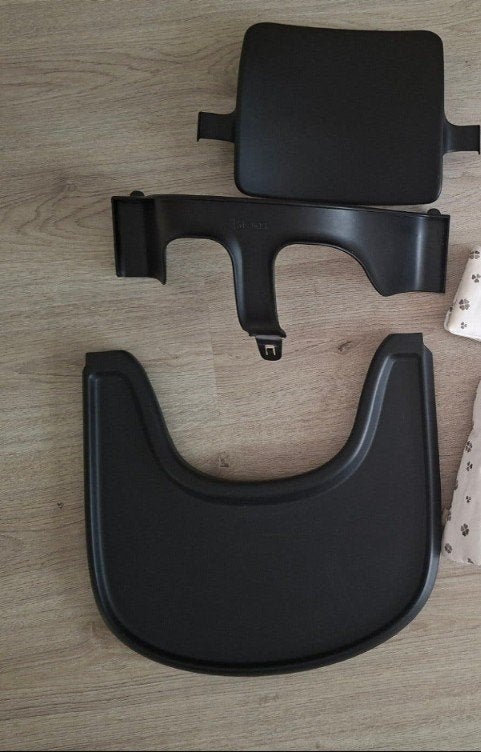 V3 Stokke Tripp Trapp Baby Set en Tray - Zwart, Ophalen, Gebruikt, Meegroeistoel, Afneembaar eetblad