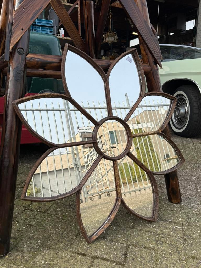 Bloemenspiegel, Antiek en Kunst, Antiek | Spiegels, Ophalen, Rond, 50 tot 100 cm, Minder dan 100 cm