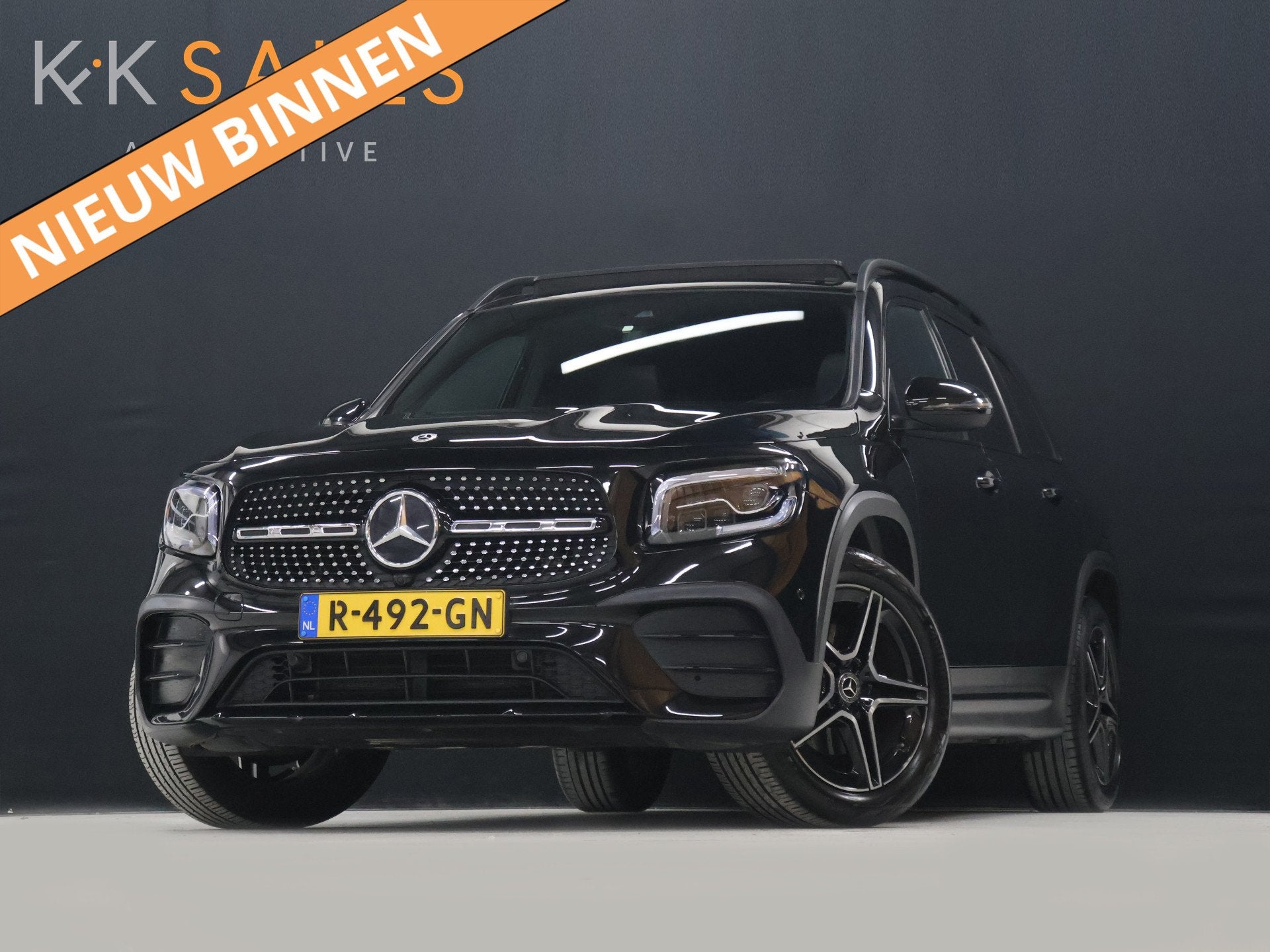 Mercedes-Benz GLB 200 Business Solution AMG 7p. [SCHUIFKANTE, Dealer onderhouden, 4 cilinders, 7 stoelen, Zwart