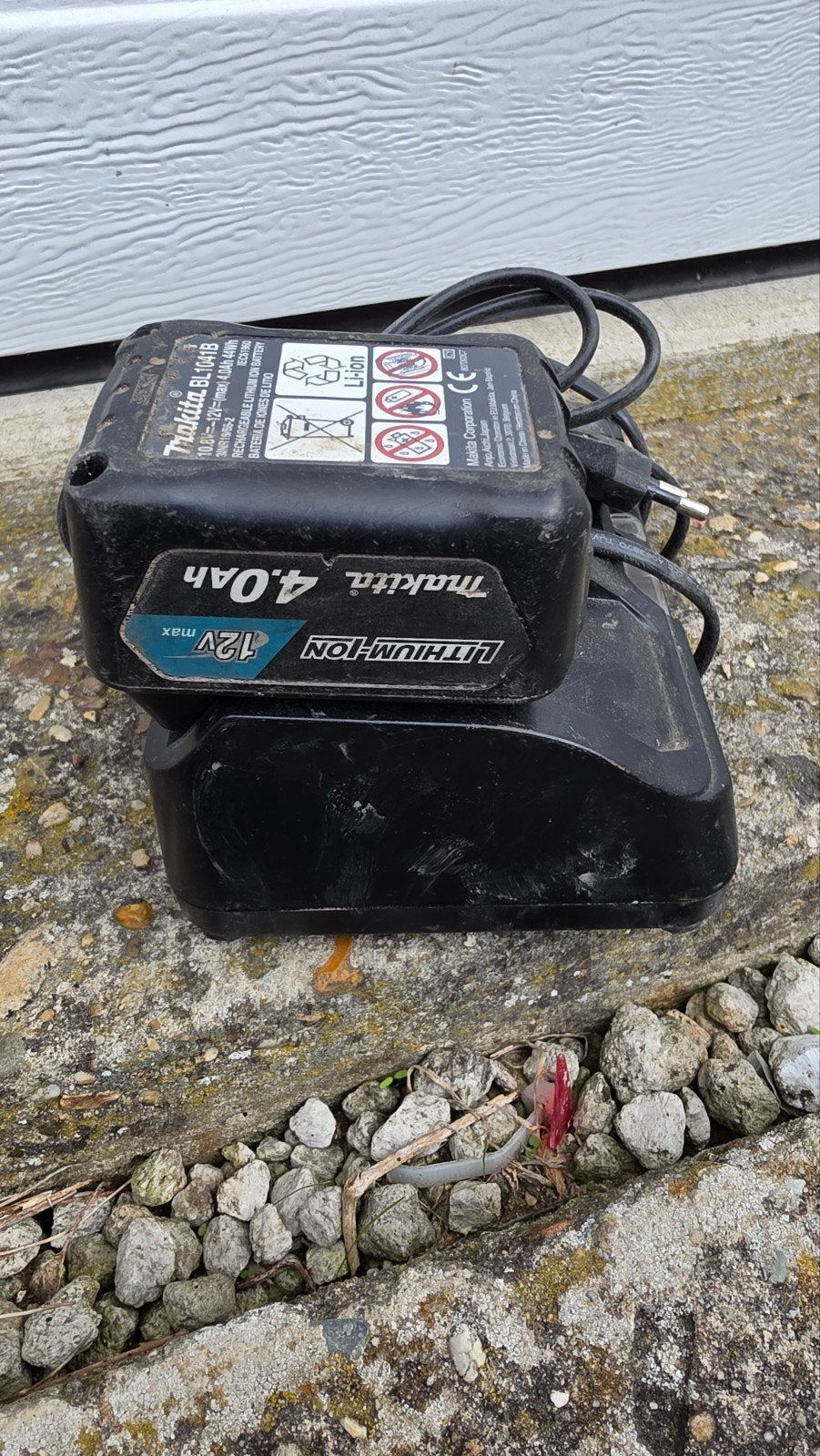 Makita 12V Max Accu en Oplader (DC10SB), Ophalen, Gebruikt