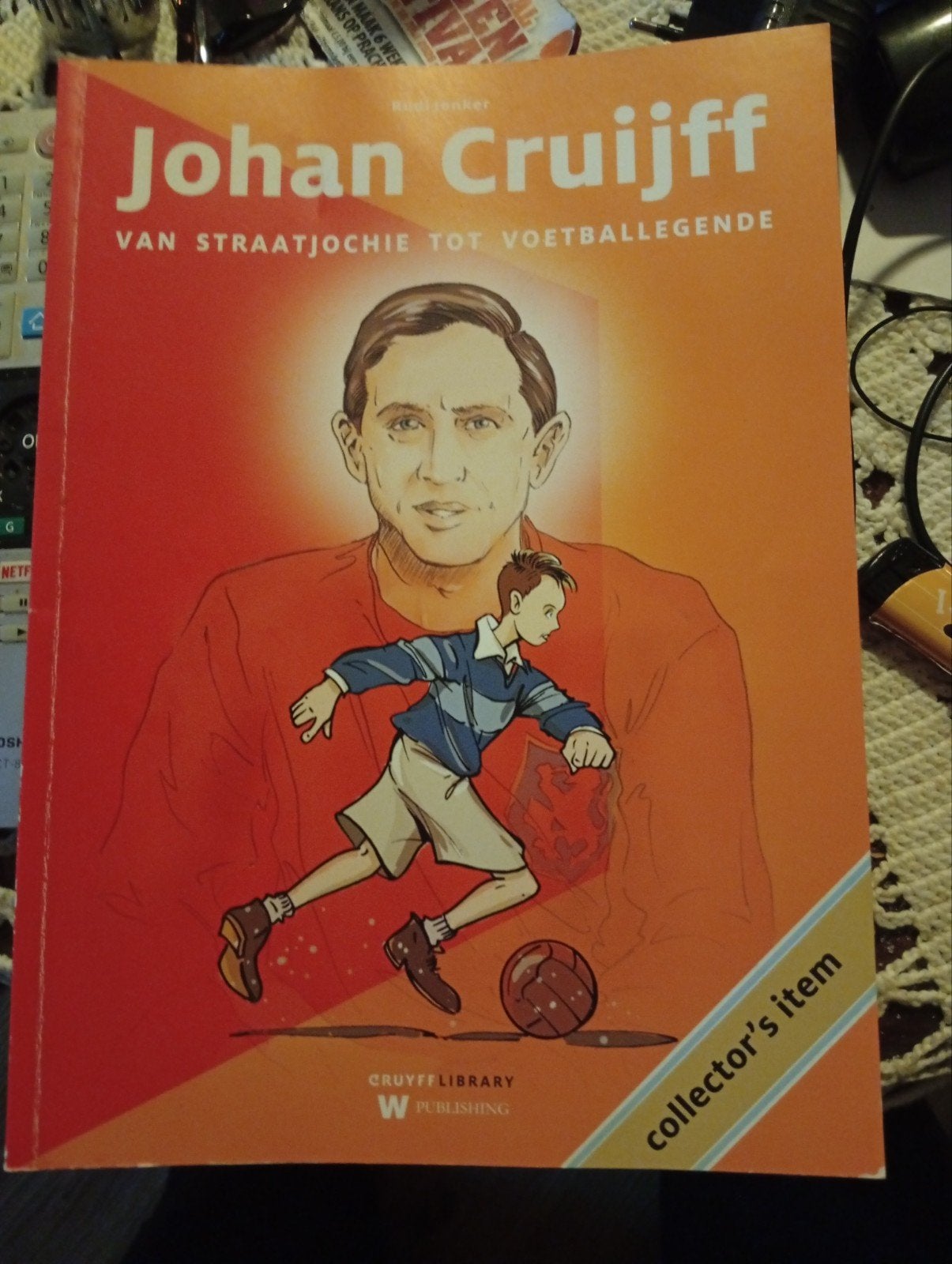 Johan Cruijff: Van Straatjochie tot Voetballegende, Boeken, Ophalen of Verzenden, Zo goed als nieuw, Onbekend (Cruyff Library / W Publishing)