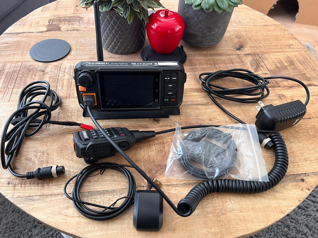 Anysecu W2 Plus, Ophalen of Verzenden, Zo goed als nieuw, 15 km of meer